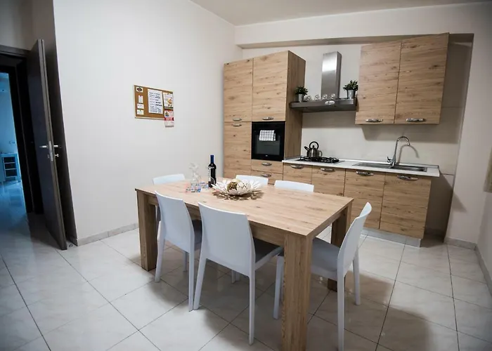 Casa Mira