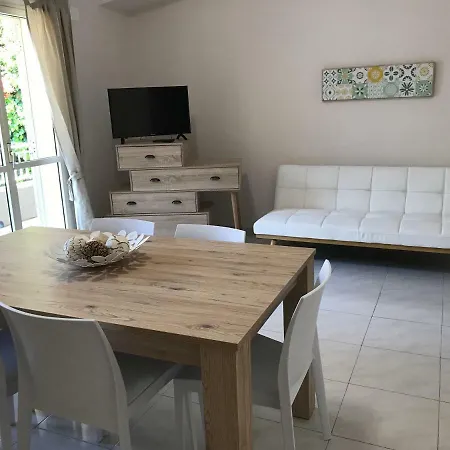 Casa Mira ホテル アーチトレッツァ