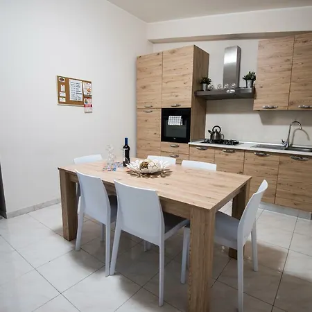 Casa Mira
