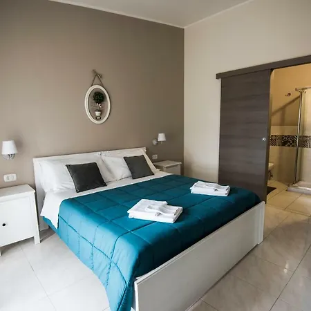 Casa Mira *